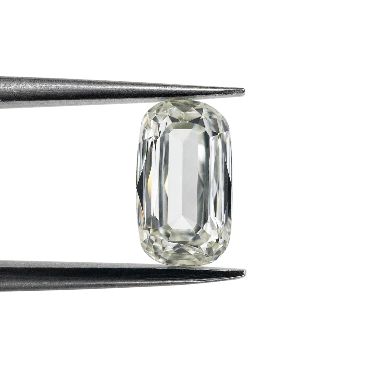 2.00ct | K/VS2 Cushion Shape Brilliant Cut Diamond (GIA) - Modern Rustic Diamond