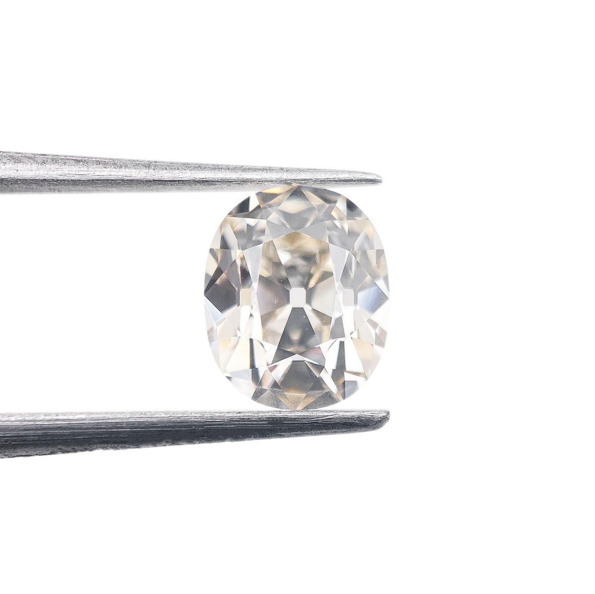 1.31ct | M/VS1 Oval Shape Old Mine Cut Diamond (GIA) - Modern Rustic Diamond