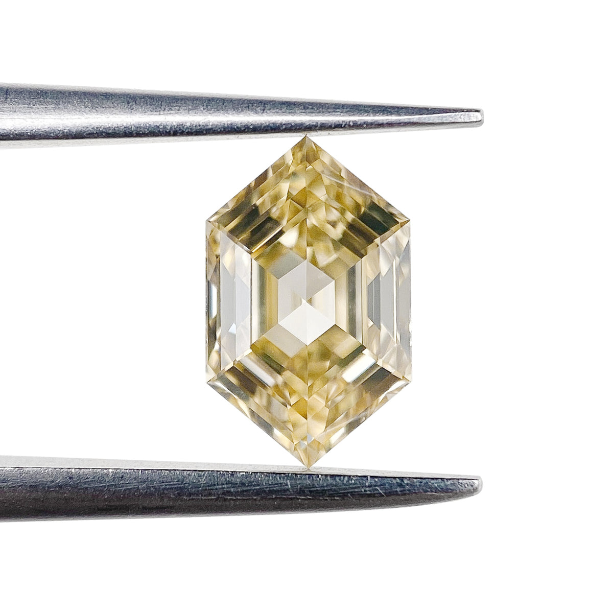 0.80ct | Champagne VVS1 Hexagon Shape Step Cut Diamond (GIA) - Modern Rustic Diamond