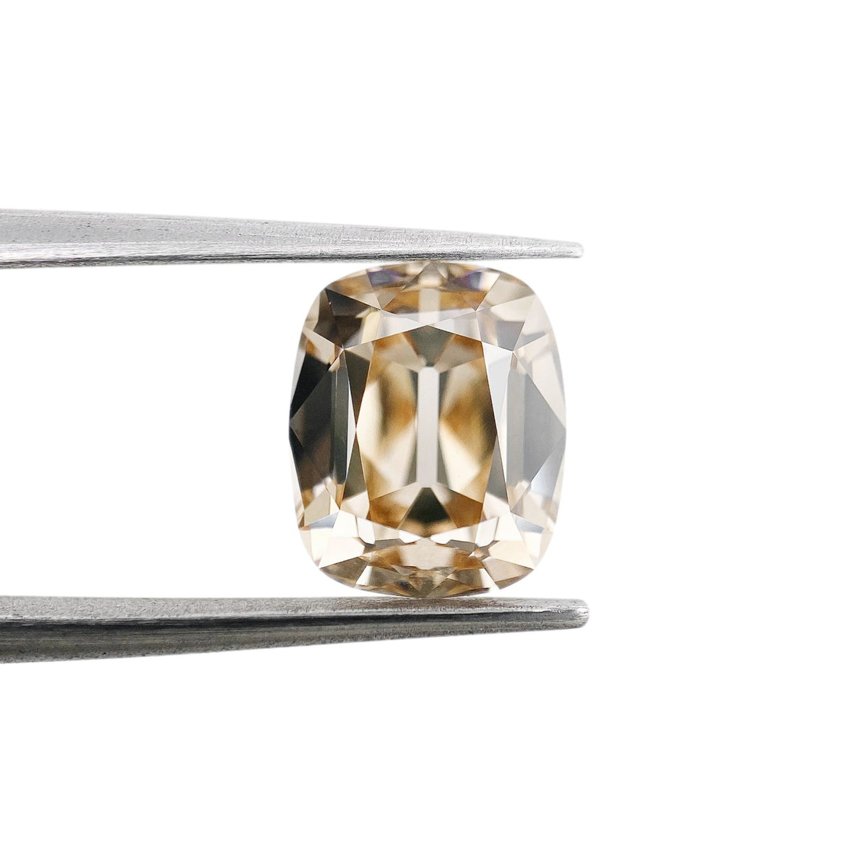 2.62ct | Y-Z/VVS2 Cushion Shape Vintage Old Mine Cut Diamond (GIA) - Modern Rustic Diamond