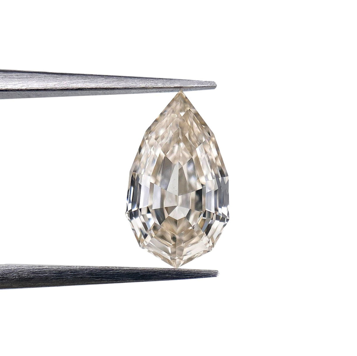 1.06ct | L/SI1 Pear Shape Lattice Cut Diamond (GIA) - Modern Rustic Diamond