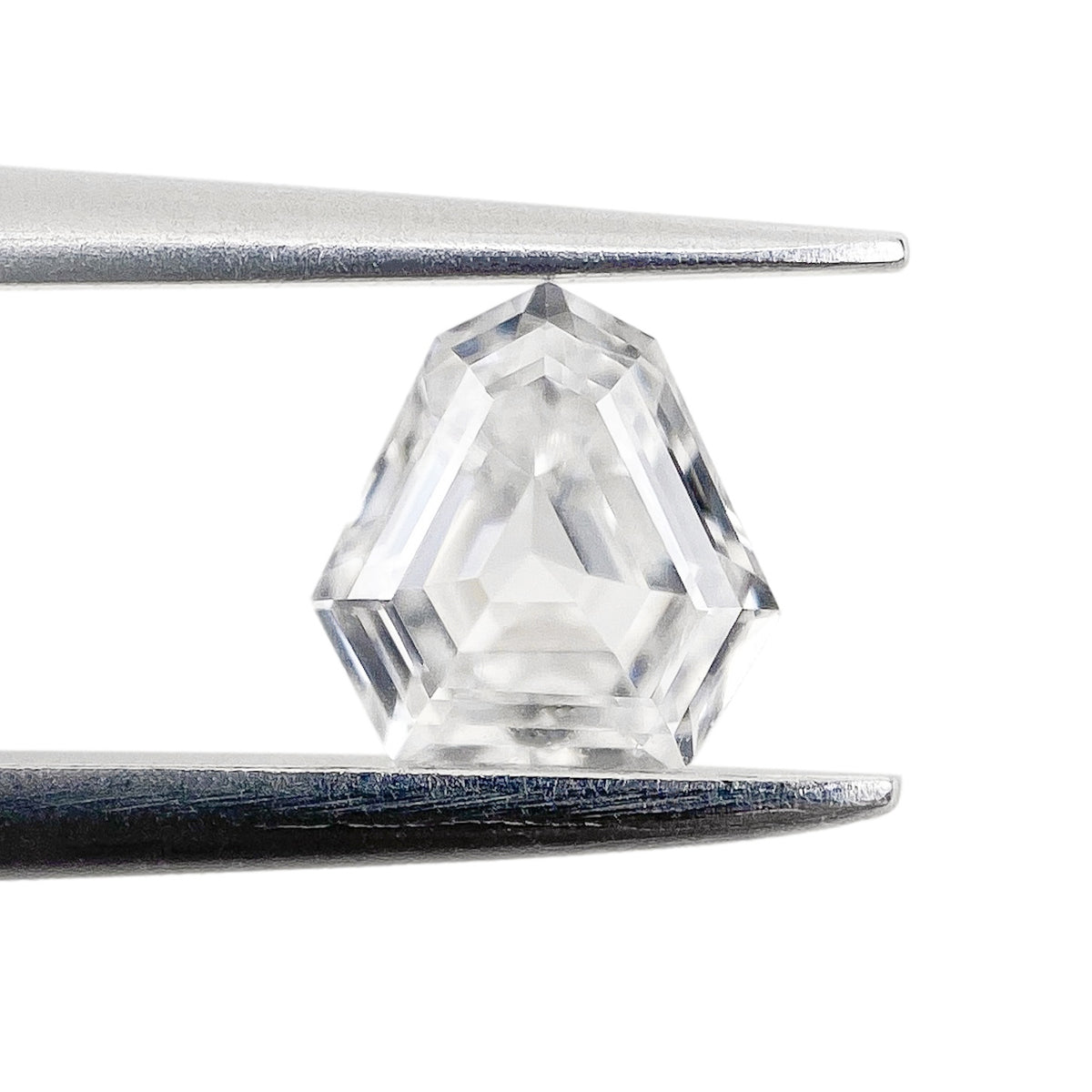 0.46ct | D/VVS Shield Shape Step Cut Diamond - Modern Rustic Diamond