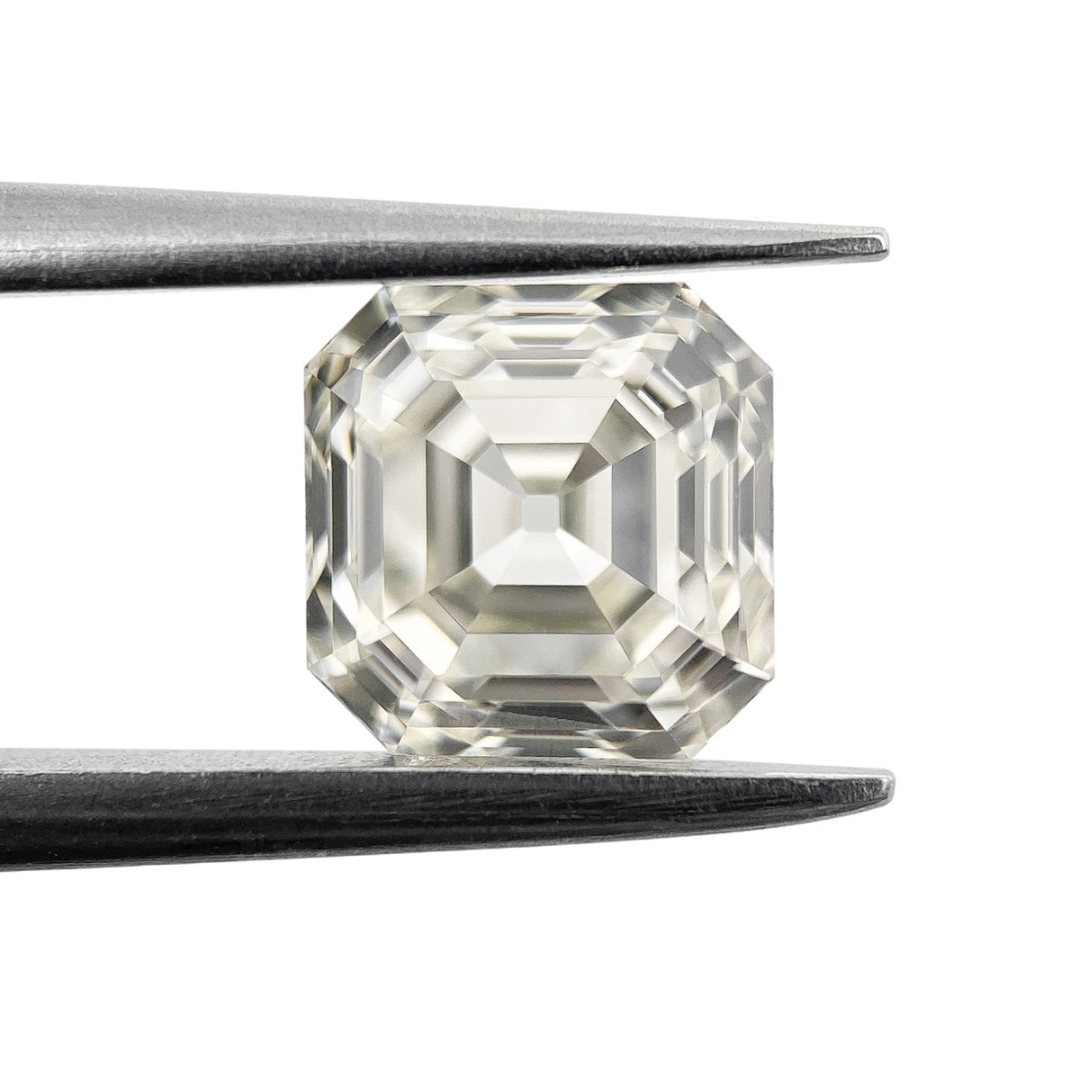1.51ct | N/VVS2 Emerald Shape Brilliant Cut Diamond (GIA) - Modern Rustic Diamond