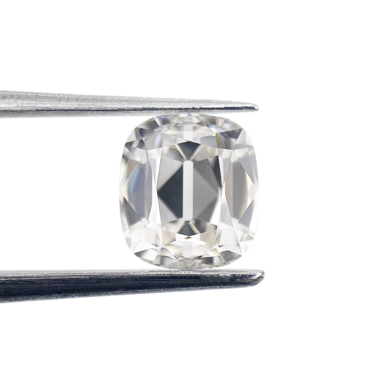 1.28ct | I/VS1 Cushion Shape Old Mine Cut Diamond (GIA) - Modern Rustic Diamond