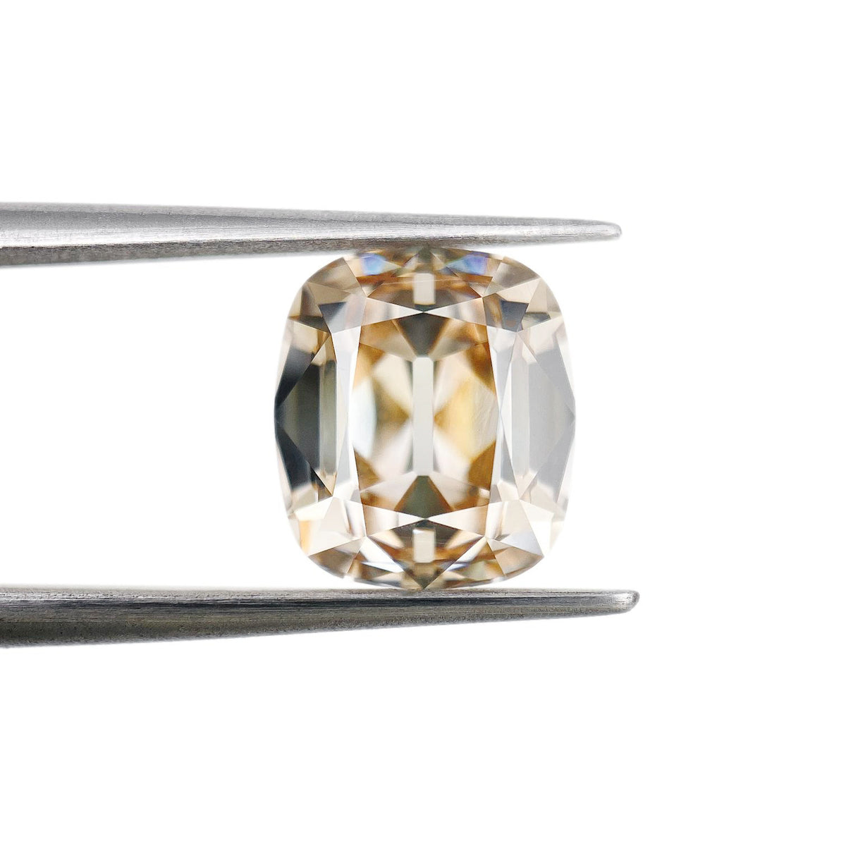 4.01ct | U-V/VVS1 Cushion Shape Old Mine Cut Diamond (GIA) - Modern Rustic Diamond