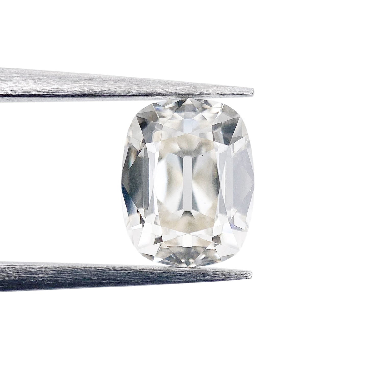 1.23ct | K/VS2 Cushion Shape Old Mine Cut Diamond (GIA) - Modern Rustic Diamond