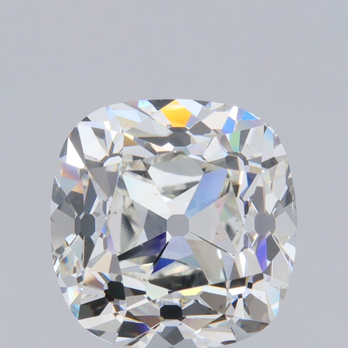 4.01ct | I/VS2 Cushion Shape Old Mine Cut Diamond (GIA) - Modern Rustic Diamond
