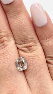 2.62ct | Y-Z/VVS2 Cushion Shape Vintage Old Mine Cut Diamond (GIA) - Modern Rustic Diamond