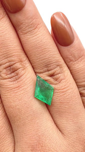 3.34ct | Green/ Kite Shape Step Cut Diamond - Modern Rustic Diamond